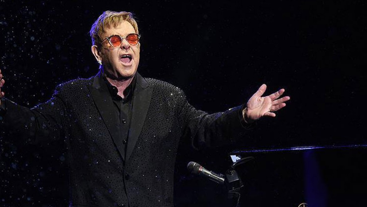 Elton John'a 'ölümcül bakteri' teşhisi