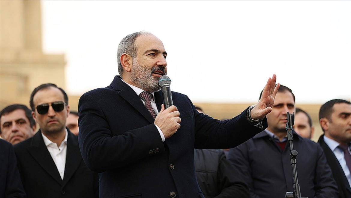 Ermenistan Başbakanı Paşinyan: Yarı cumhurbaşkanlığı sistemine geçmeyi planlıyoruz