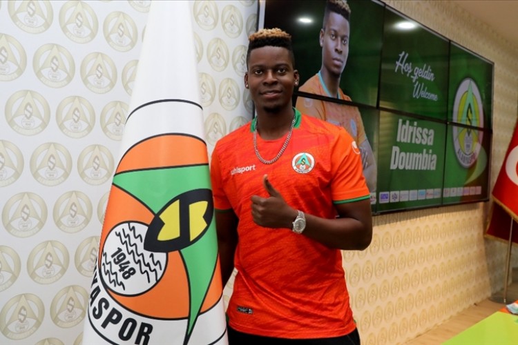 Alanyaspor, Doumbia'yı Sporting Lizbon'dan bir yıllığına kiraladı