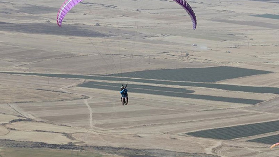 Mardin'de Türkiye Yamaç Paraşütü Hedef Şampiyonası sona erdi