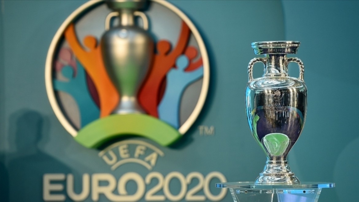 EURO 2020'de yarı final ve final maçlarının her birine 60 binin üzerinde seyirci katılabilecek