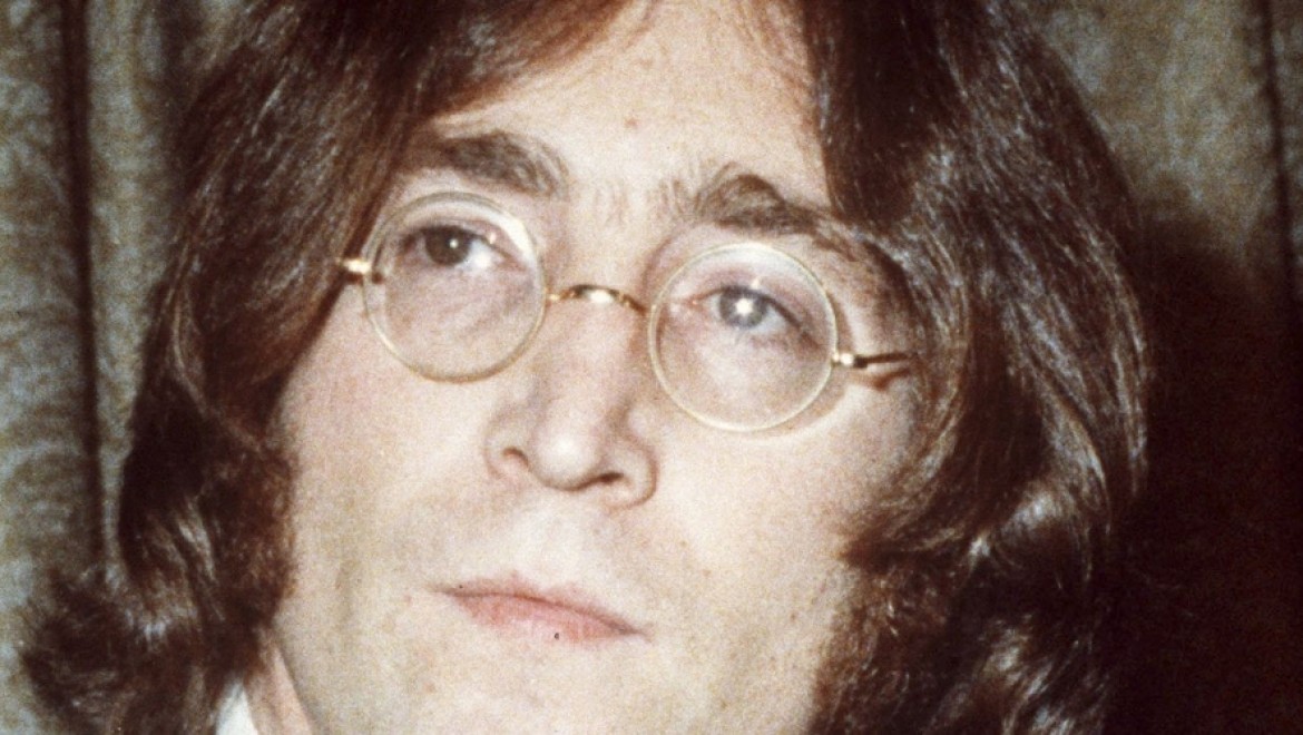 John Lennon'un gözlüğü 170 bin Euro'ya satıldı
