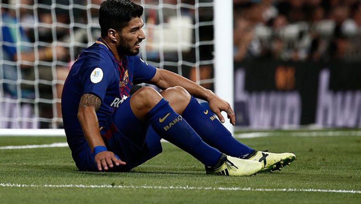 Barcelona'ya Luis Suarez'den kötü haber: 1 ay yok