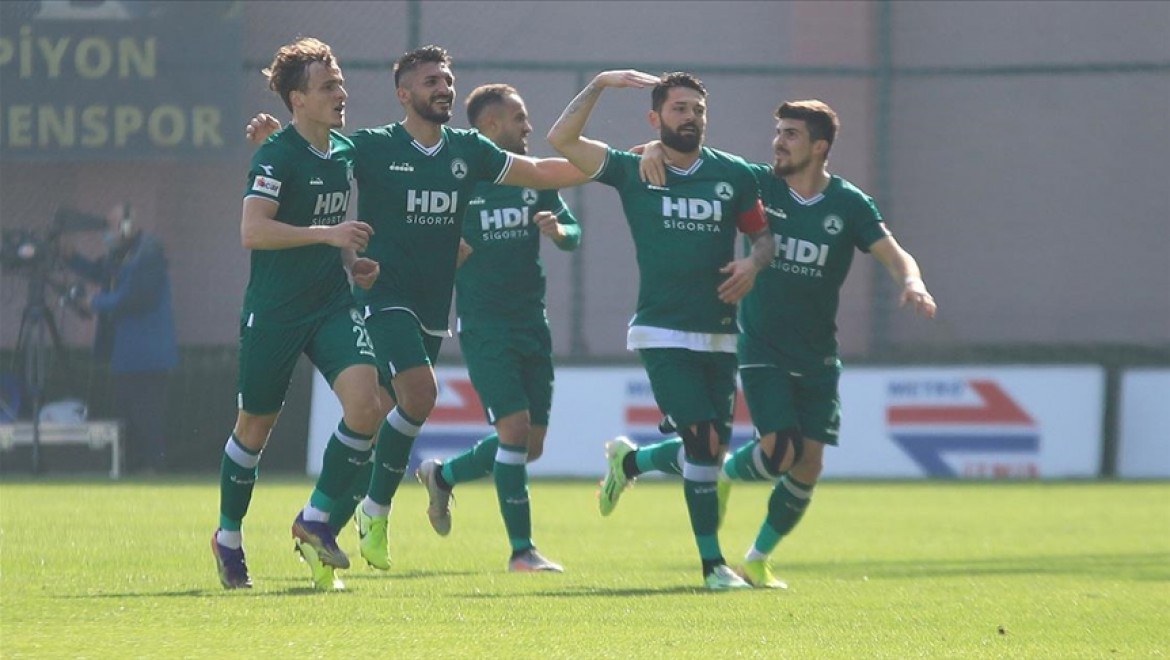 Profesyonel liglerde bu sezonun en uzun galibiyet serisi Giresunspor'un