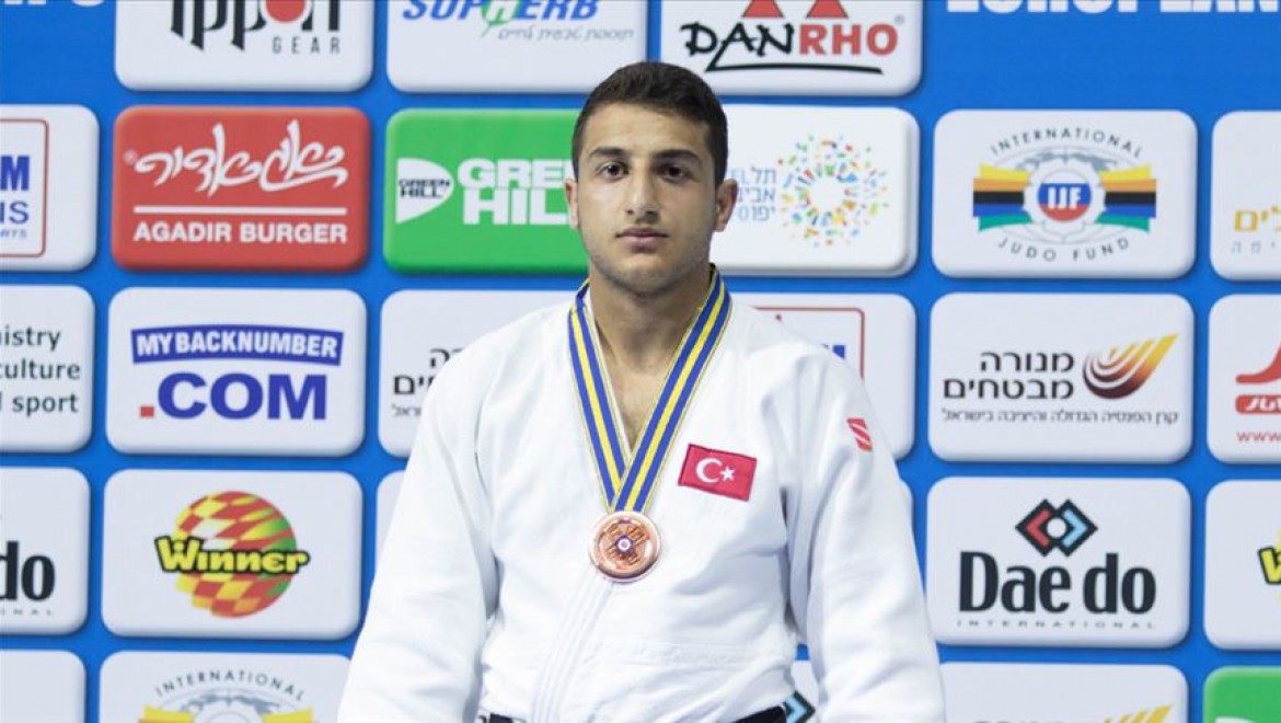 Milli judocu Bilal Çiloğlu'ndan bronz madalya
