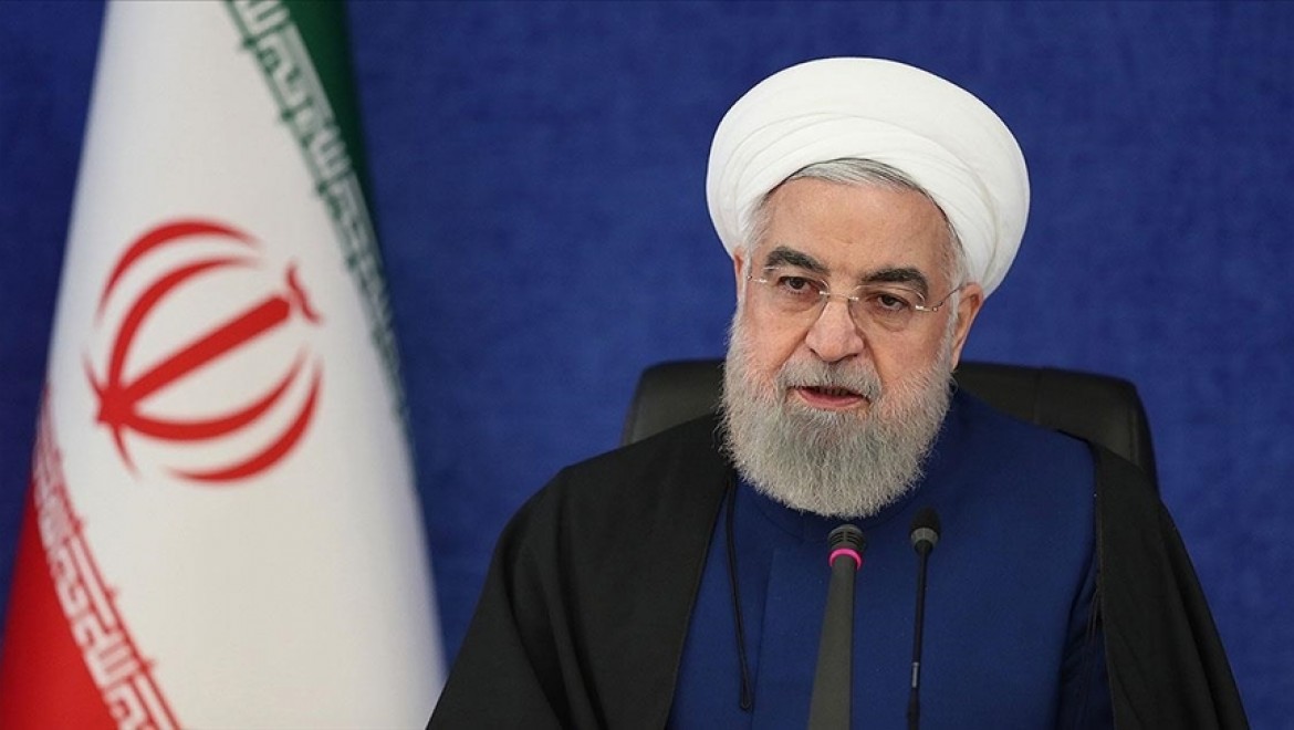 Ruhani'den Cumhurbaşkanlığı seçimlerine saatler kala halka 'sandığa gidin' çağrısı