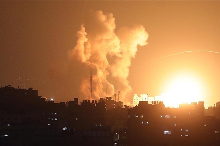 İsrail'in Gazze Şeridi'ne saldırıları devam ediyor
