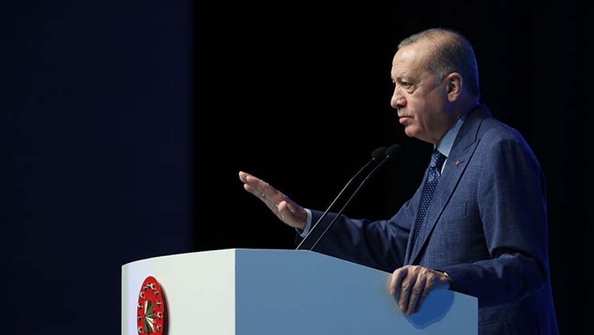 Cumhurbaşkanı Erdoğan: Öğretmenlik Meslek Kanunu'nu çok kısa sürede Meclis'e sunacağız