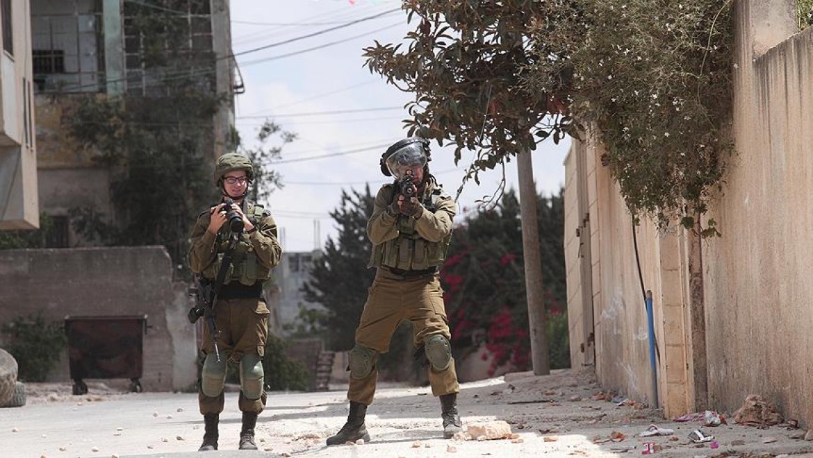 İsrail Güçleri 3 Filistinliyi Şehit Etti