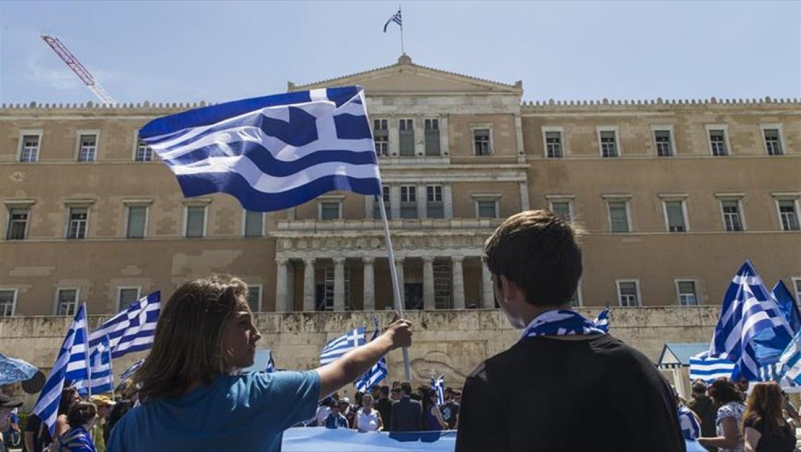Yunanistan-Makedonya 'İsim Sorunu' Anlaşması Atina'da Protesto Edildi