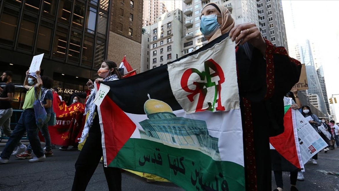 New York'ta İsrail'in Filistin işgali ve ABD'nin İsrail'e desteği protesto edildi