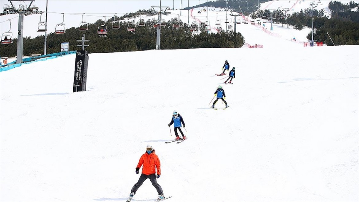 Palandöken'de 'korsan' kayak eğitimine müsaade edilmeyecek