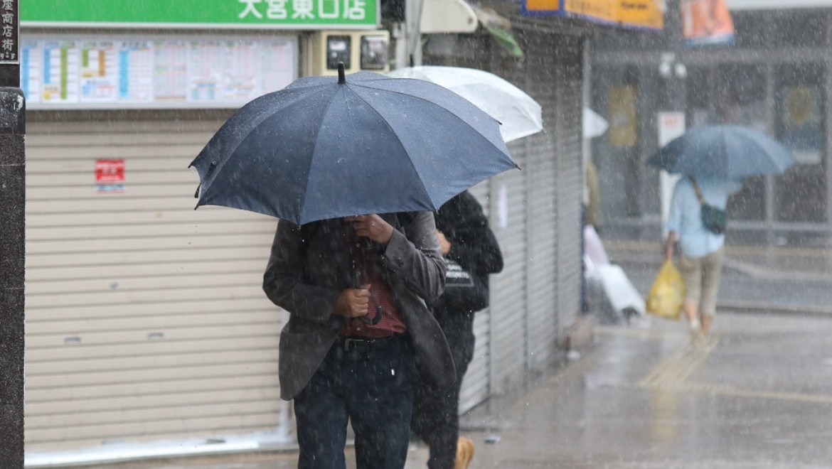 Japonya'da süper tayfun alarmı