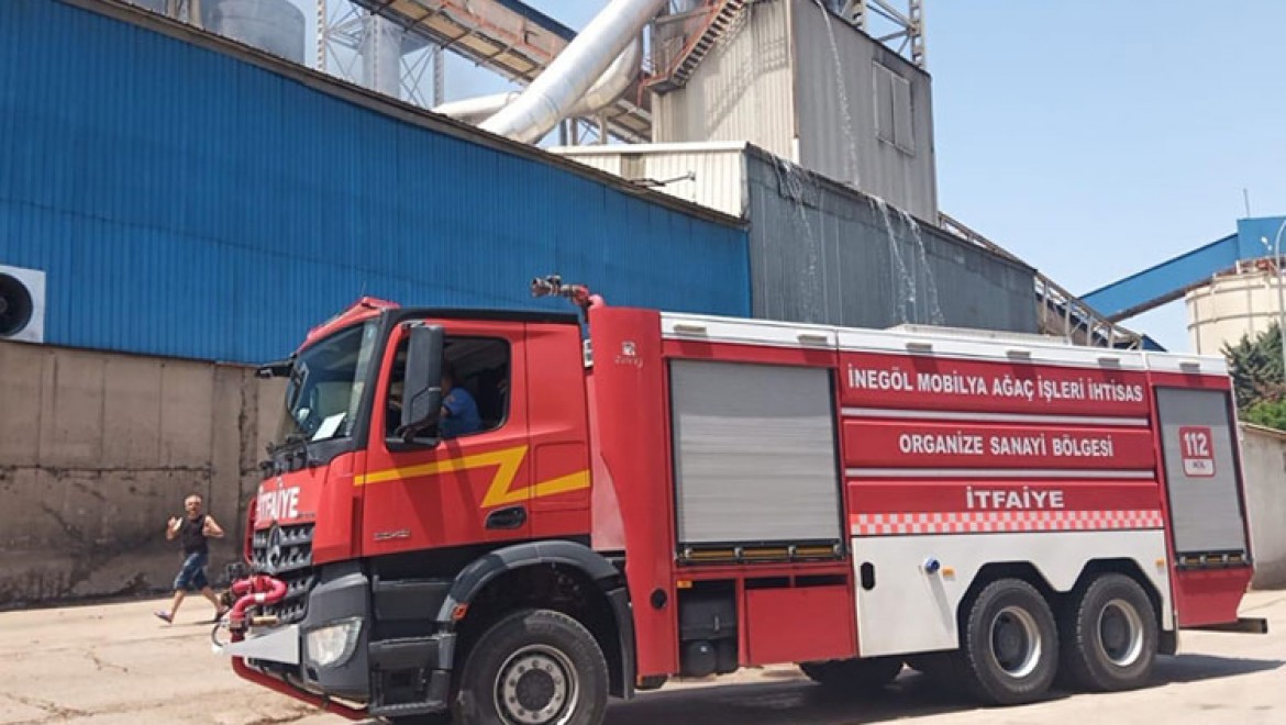Bursa'da fabrikada çıkan yangında 1 işçi öldü, 3 işçi yaralandı
