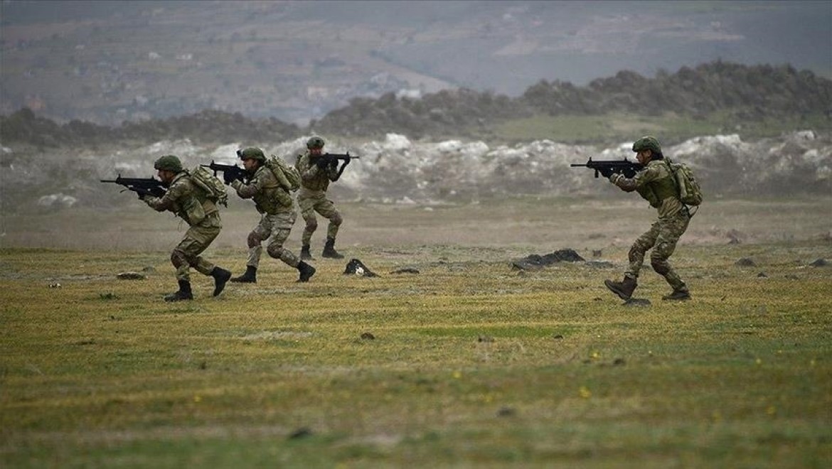 Saldırı hazırlığındaki 4 PKK/YPG'li terörist etkisiz hale getirildi