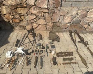Bitlis kırsalında silah, mühimmat ve yaşam malzemeleri ele geçirildi