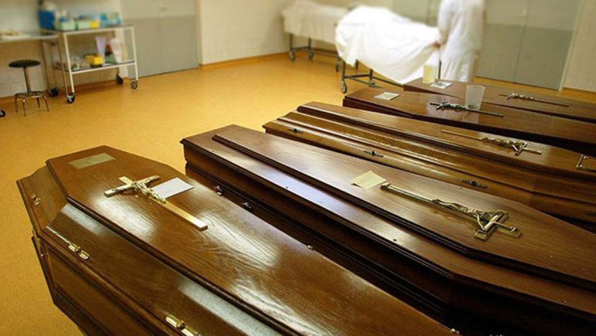 Fransa'da Kovid-19'dan ölenlerin cenazeleri için morg ücreti alınmasına tepki