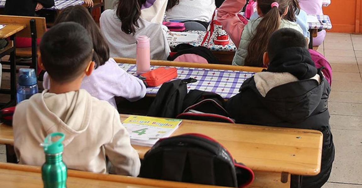 Depremlerden etkilenen üç ilde daha eğitim-öğretim 13 Mart'ta yeniden başlıyor