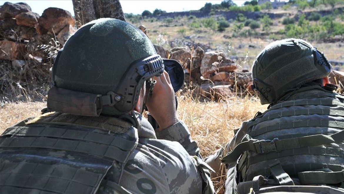 MSB: Barış Pınarı bölgesine saldırı hazırlığındaki 3 terörist etkisiz hale getirildi