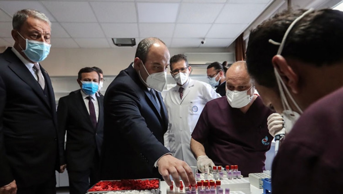 Bakanlar Varank ve Akar'dan Kayseri'ye aşı çıkarması