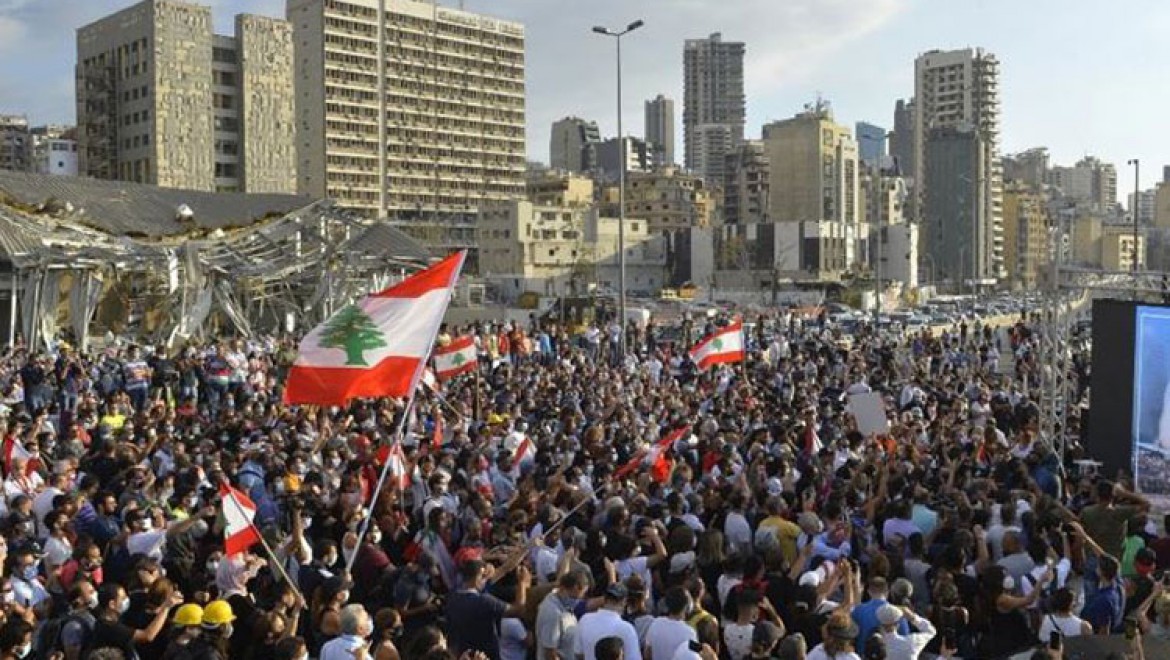Lübnan'daki gösterilerde 42 kişi yaralandı
