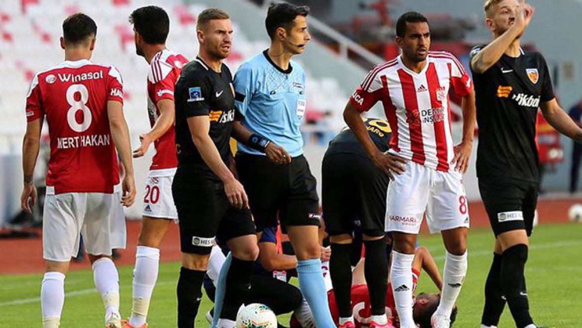 Sivasspor iç sahada 16 maçtır süren yenilmezlik serisini yitirdi