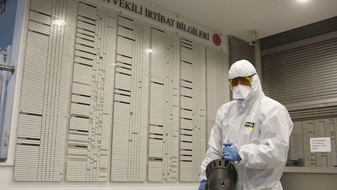 TBMM'de koronavirüs önlemleri kapsamındaki ziyaretçi yasağı 30 Haziran'a kadar uzatıldı