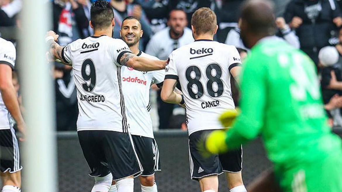 Beşiktaş Evinde Mutlu