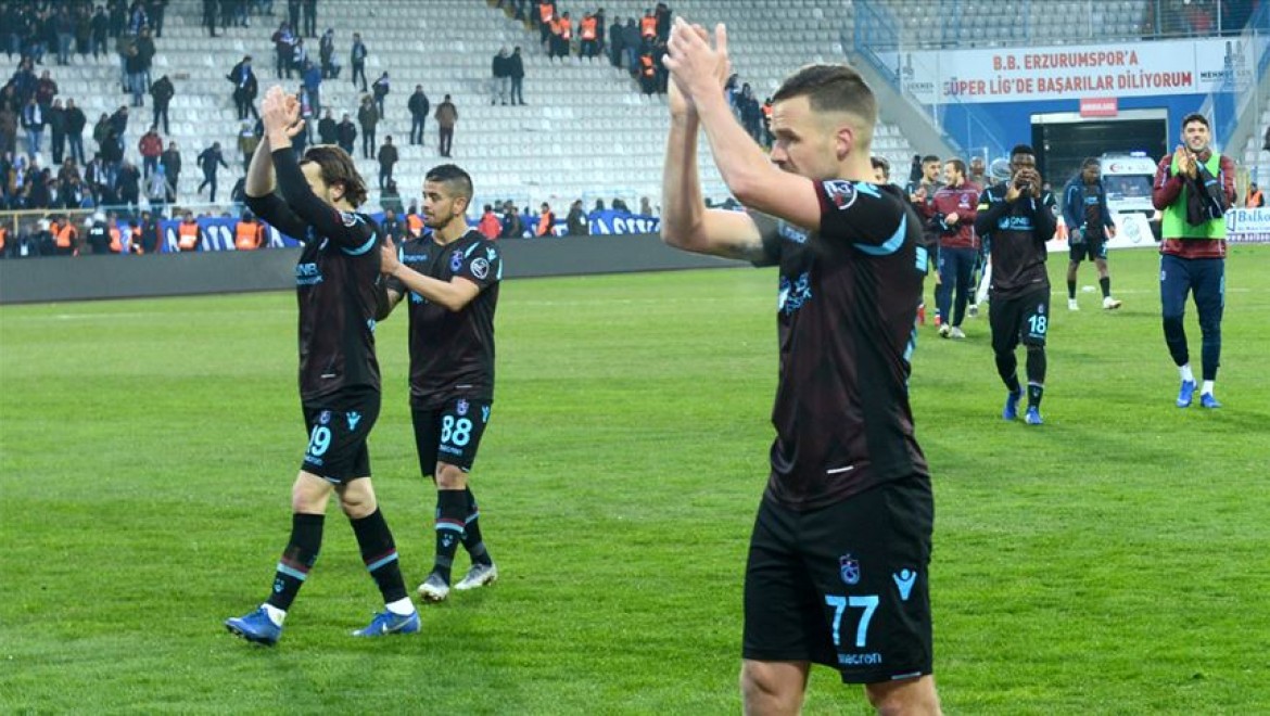 Trabzonspor Deplasman Fobisini Yendi