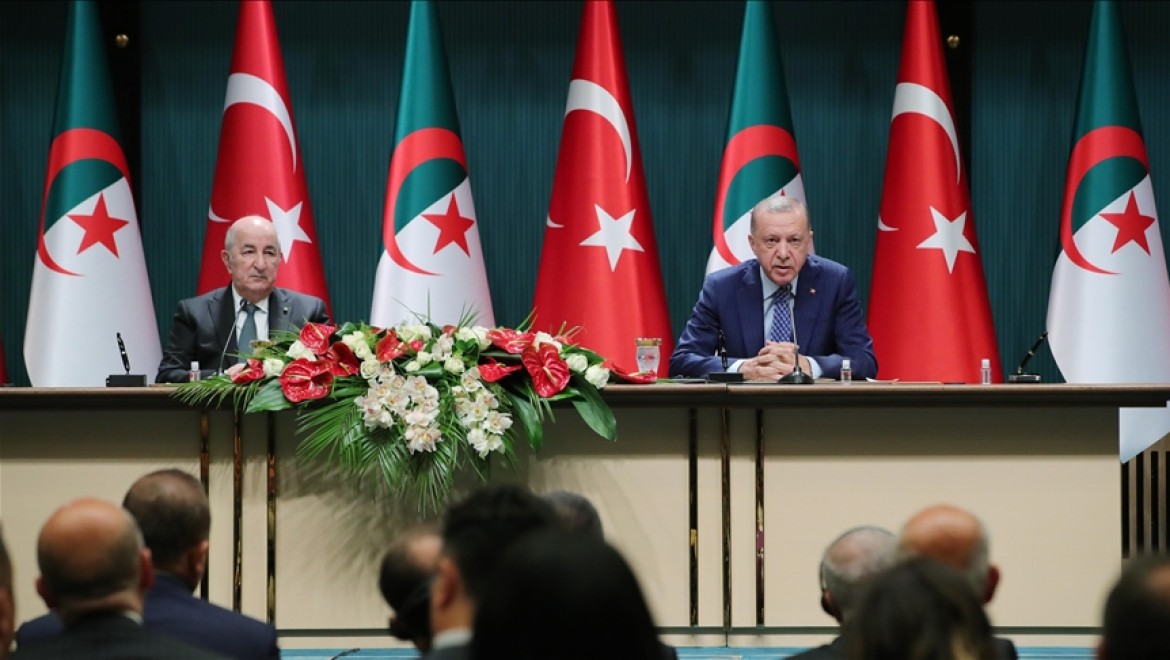 Cumhurbaşkanı Erdoğan: Türkiye ve Cezayir olarak savunma sanayii alanında iş birliğini güçlendirmekte kararlıyız
