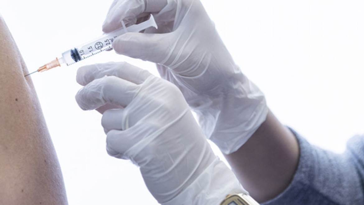Yaklaşık 23 milyon kişi henüz Kovid-19 aşısının herhangi bir dozunu yaptırmadı