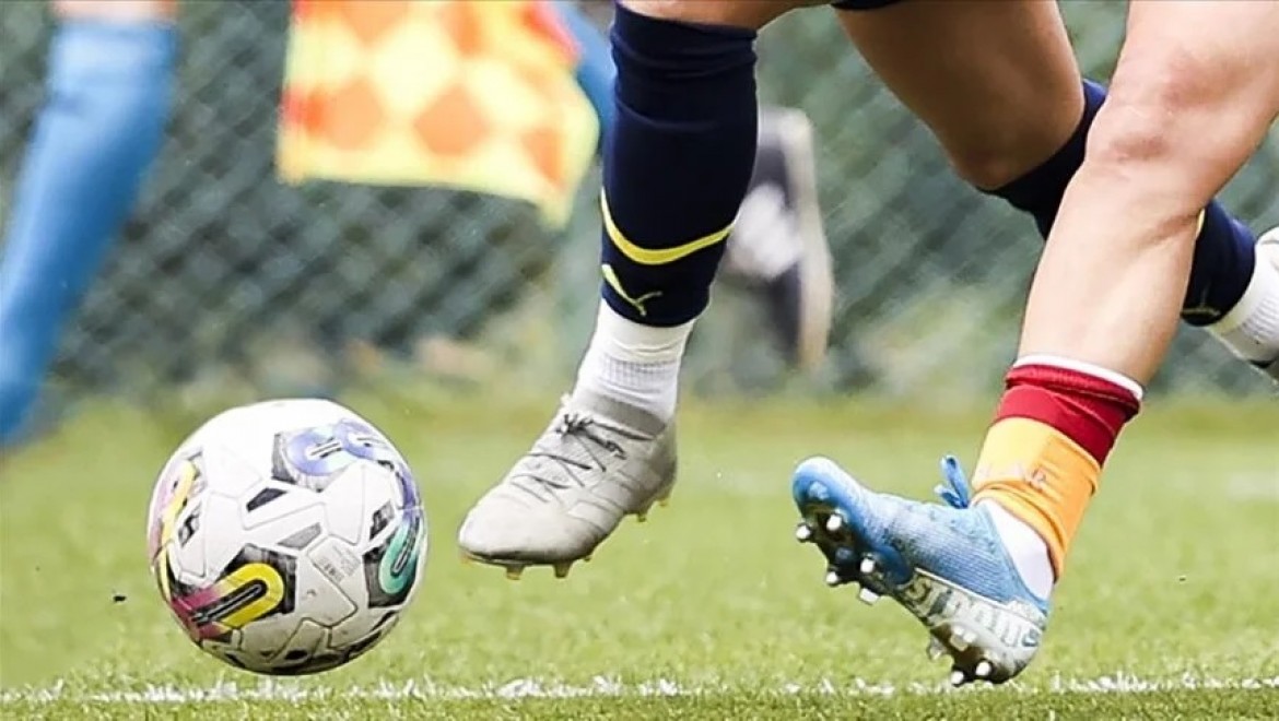 Turkcell Kadın Futbol Süper Ligi'nde şampiyon İzmir'de belli olacak