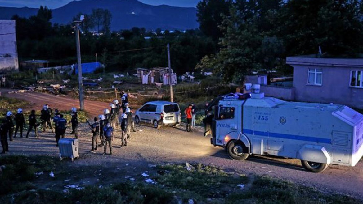 Bursa'da silahlı kavgaya müdahale eden polis memuru şehit oldu