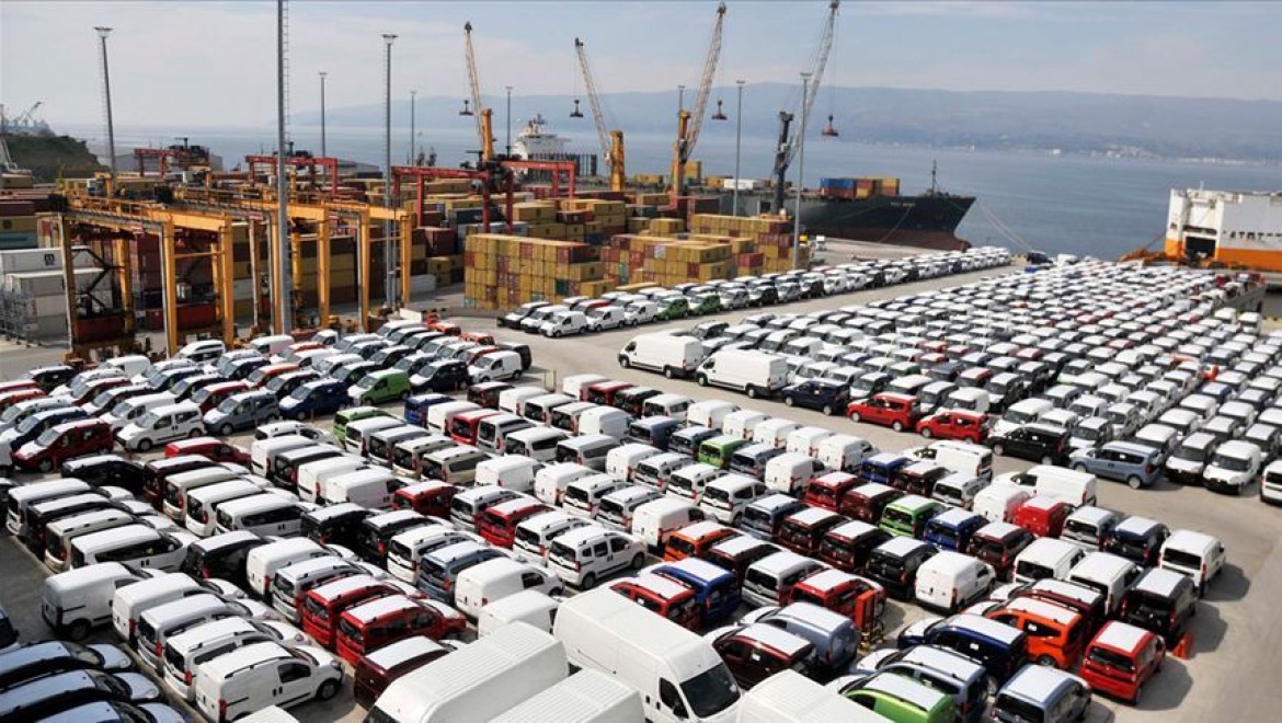 Eylül ayında en fazla ihracatı otomotiv endüstrisi gerçekleştirdi
