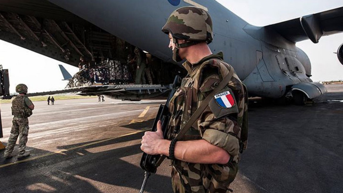 Fransa Suriye'deki askeri ve sivil personelini korumak için önlem alacak
