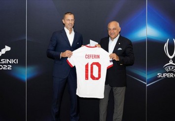 TFF Başkanı Büyükekşi, UEFA Başkanı Ceferin'le bir araya geldi