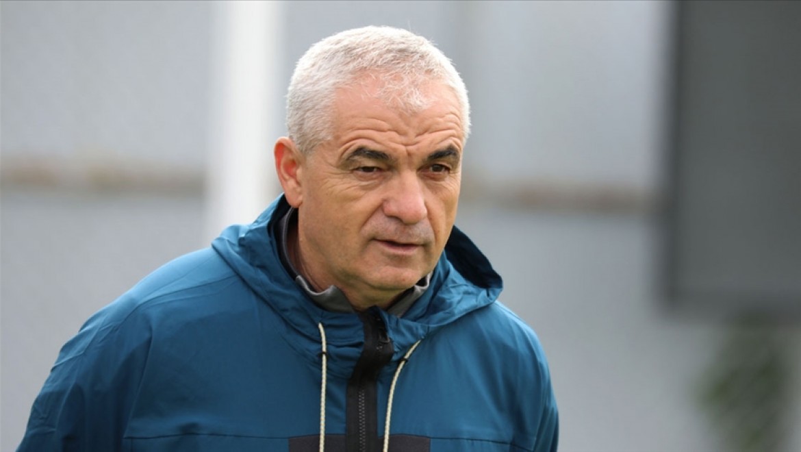 Sivasspor Teknik Direktörü Çalımbay ligi iyi bir yerde tamamlamayı hedefliyor