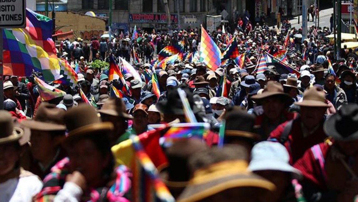 Bolivya'da göstericiler Anez'in görevi bırakmasını istedi