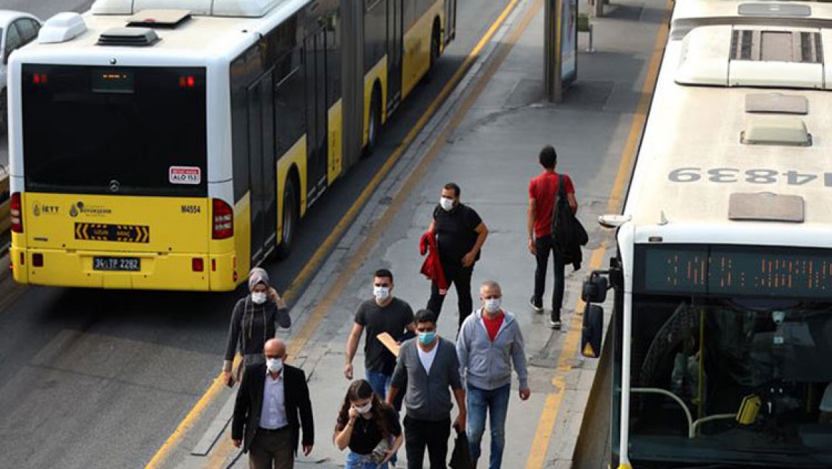 İstanbul'da toplu ulaşım Kovid-19 tedbirleri kapsamında yeniden düzenlendi
