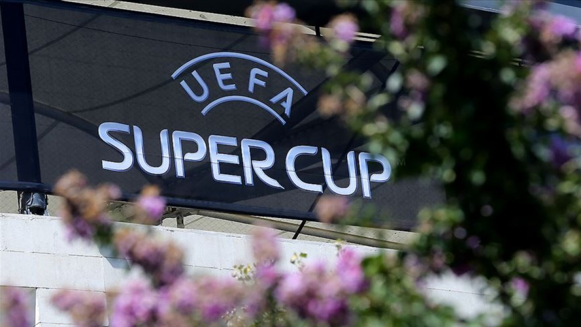 UEFA Süper Kupa öncesi gala yemeği