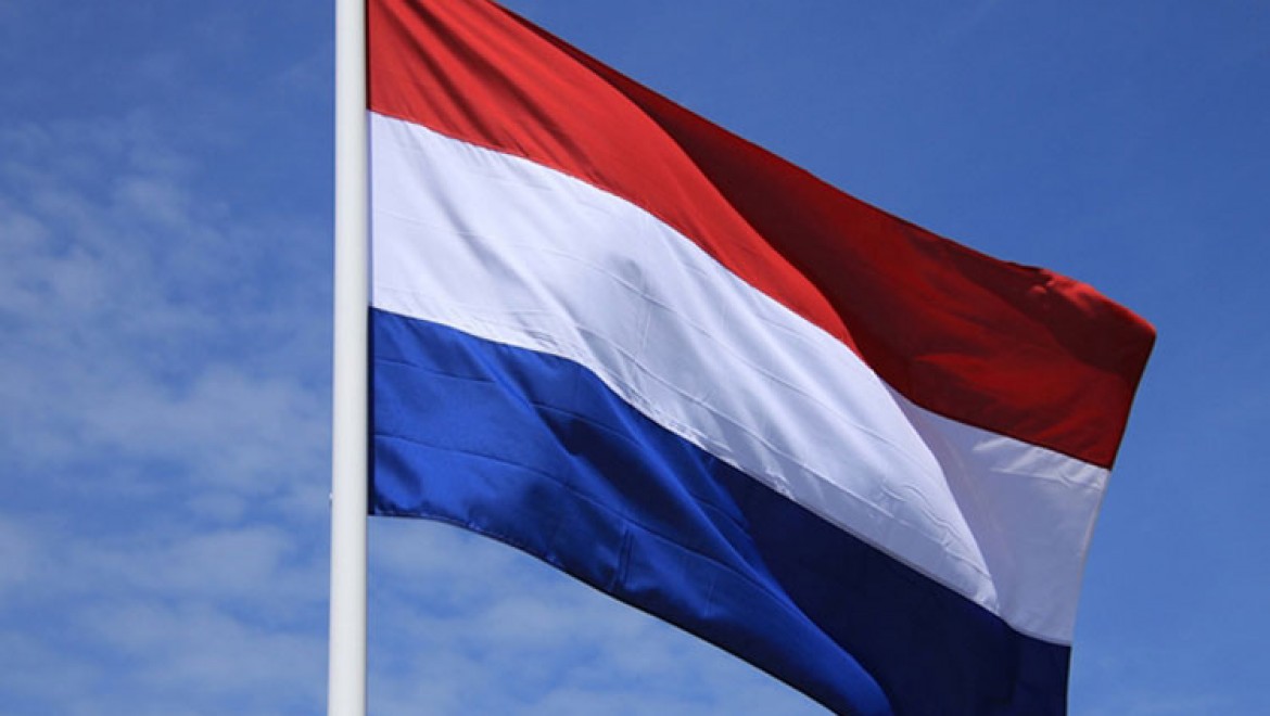 Hollanda parlamentosu, 1915 olaylarıyla ilgili Ermeni iddialarını kabul etti