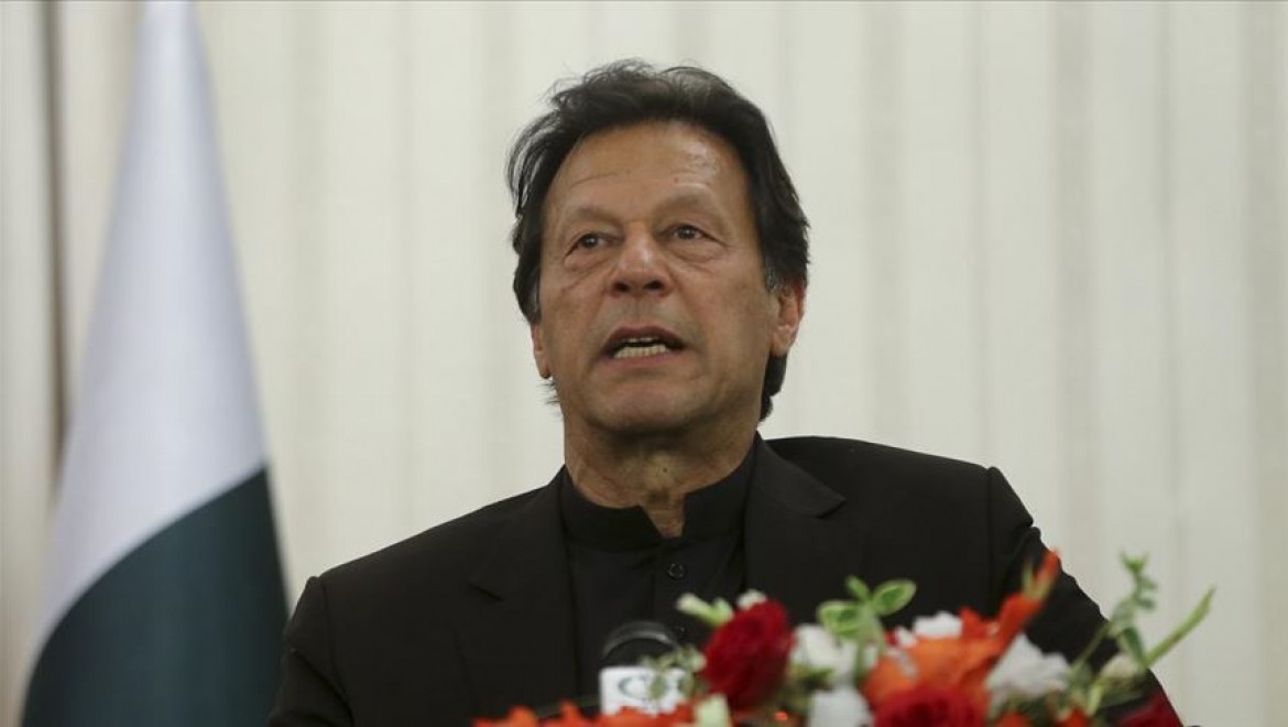 Pakistan Başbakanı Han'dan Müslüman ülkelerin liderlerine İslamofobi'ye karşı 'ortaklaşa strateji' çağrısı