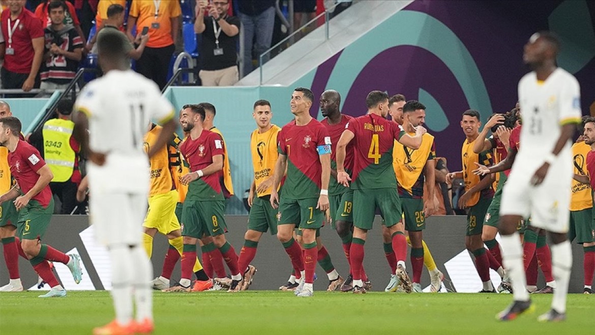 Portekiz Ronaldo'nun tarihi golüyle Dünya Kupası'na galibiyetle başladı