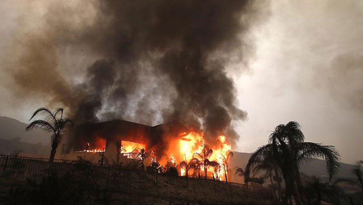 California'daki Yangında Ölenlerin Sayısı 56'ya Yükseldi