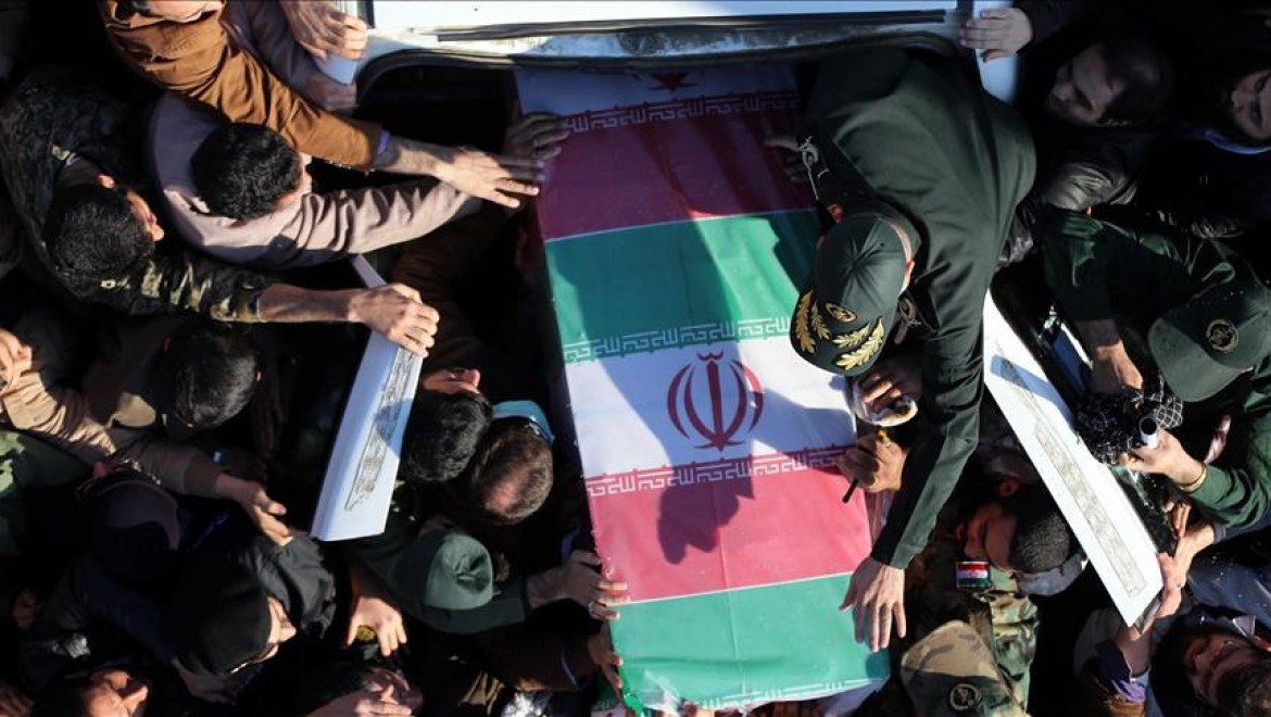 Suriye'de 2 İran Askeri Öldürüldü