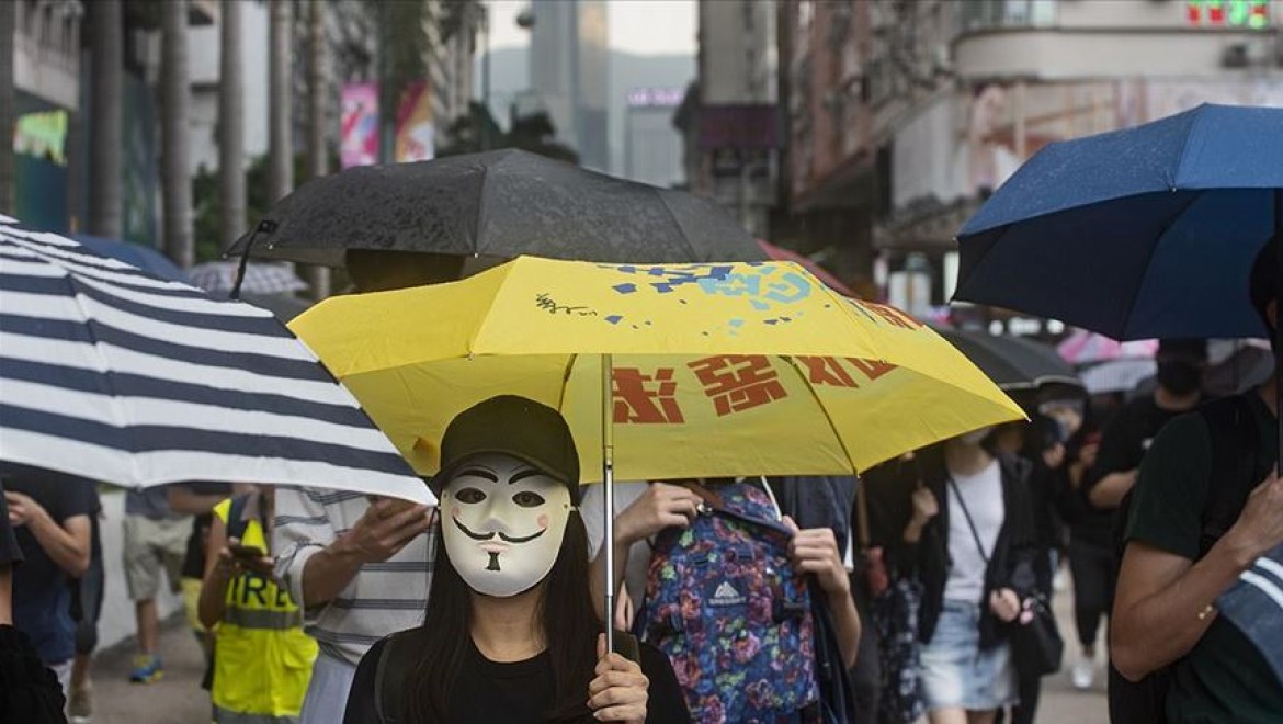 Hong Kong'da protestoculardan ABD'ye yasa çağrısı