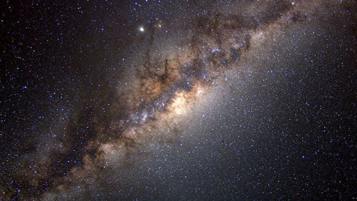 Samanyolu Galaksisi'nde dalga şeklinde devasa bir yapı keşfedildi