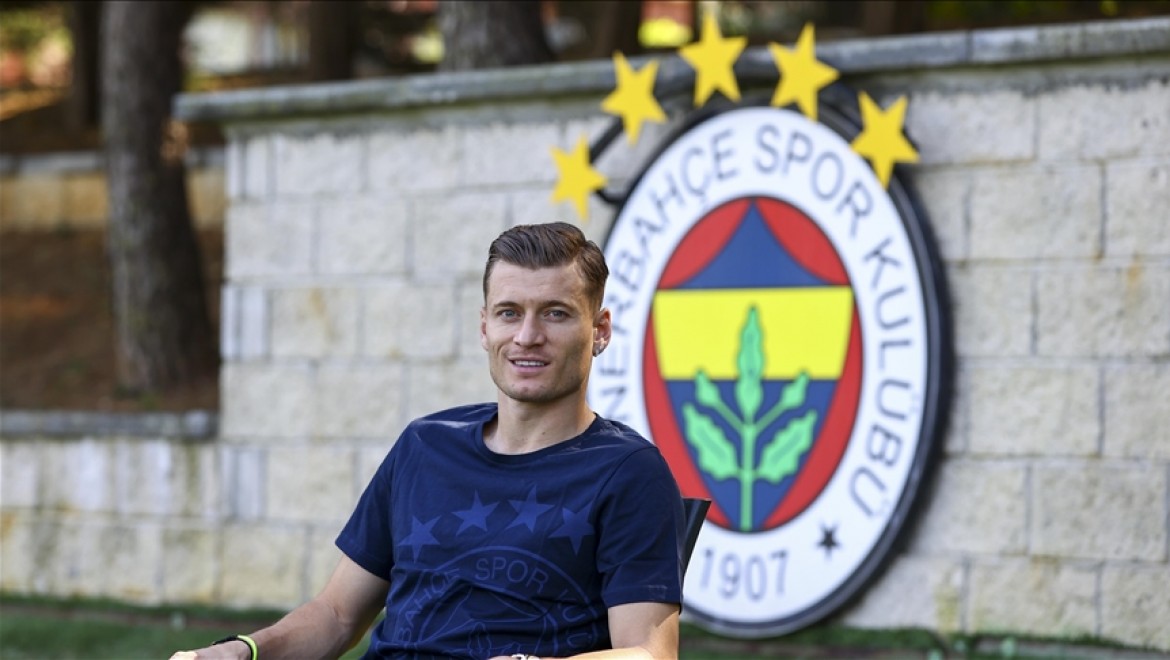 Fenerbahçeli futbolcu Ezgjan Alioski şampiyonluğa inanıyor