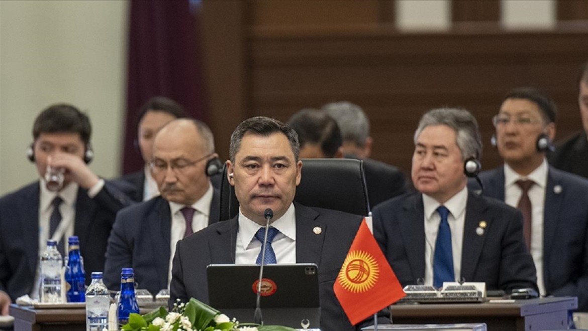Kırgızistan Cumhurbaşkanı Caparov: Kırgız halkının her zaman Türk halkıyla tarihi bağları olagelmiştir