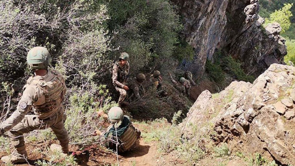 Irak'ın kuzeyinde son 2 günde 13 PKK'lı terörist etkisiz hale getirildi